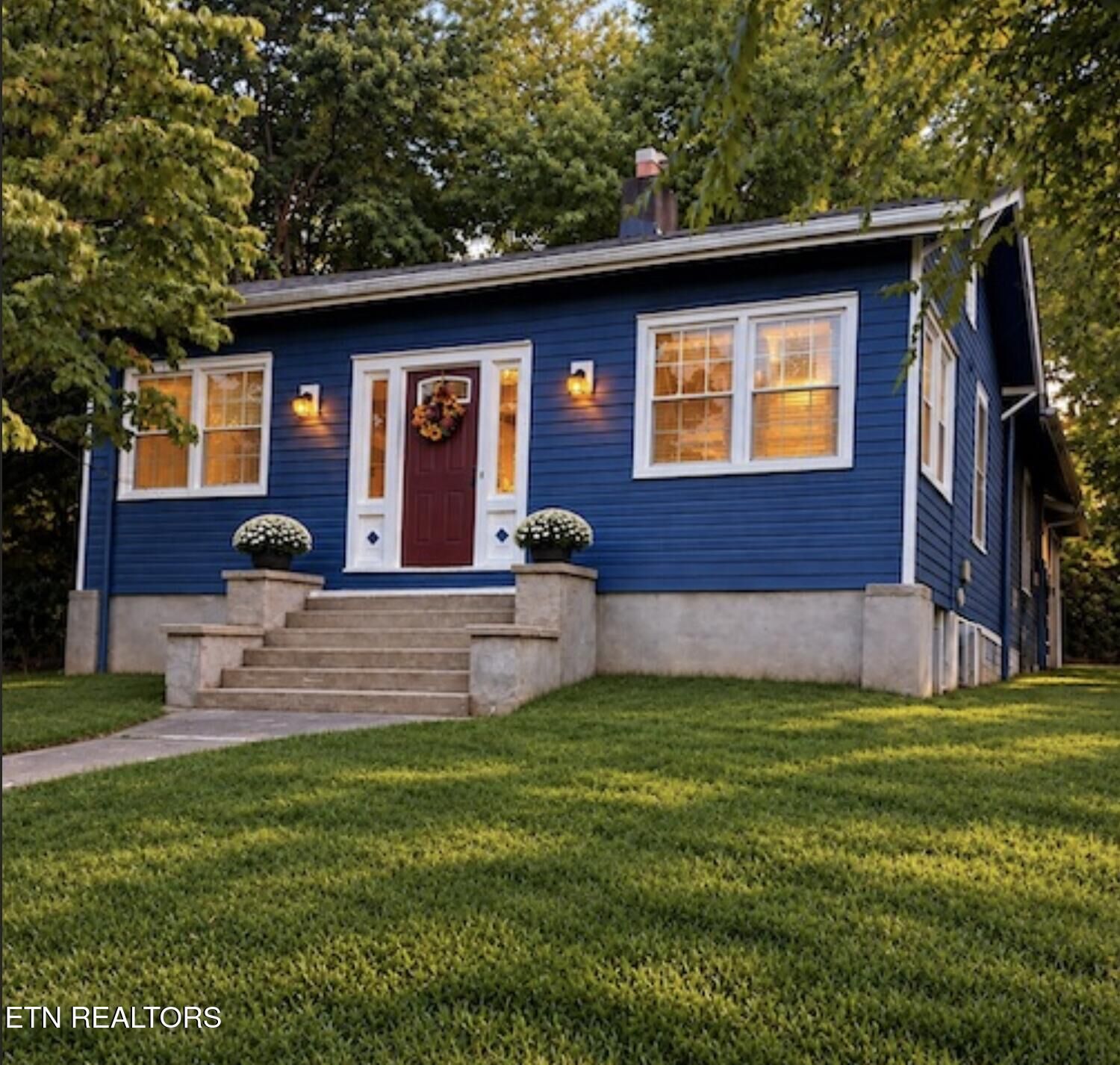 Property Photo: 215 Campus Lane TN 37918