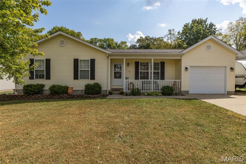 Property Photo: 619 Houser Street MO 63601