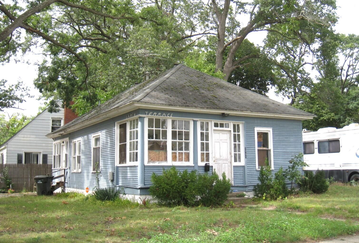 Property Photo:  1731 Terrace Street  MI 49442 