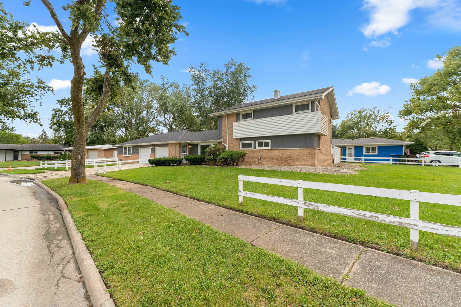 Property Photo:  369 Waverly Street  IL 60466 