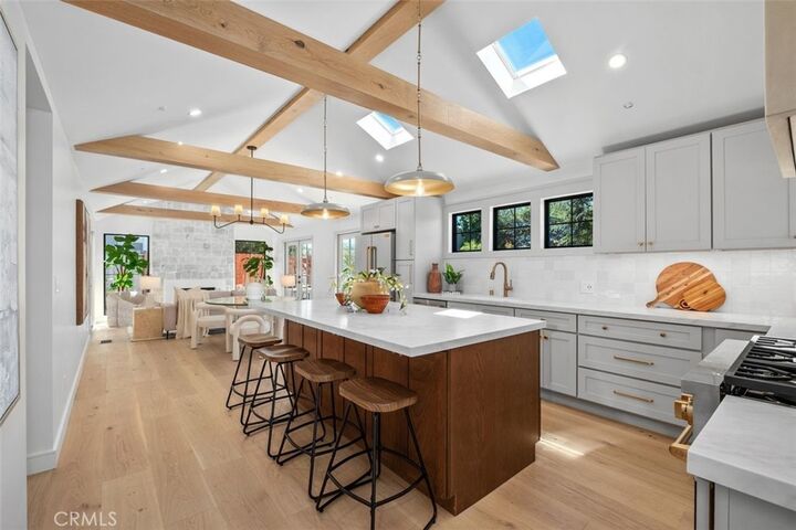 Property Photo:  634 Glenneyre  CA 92651 