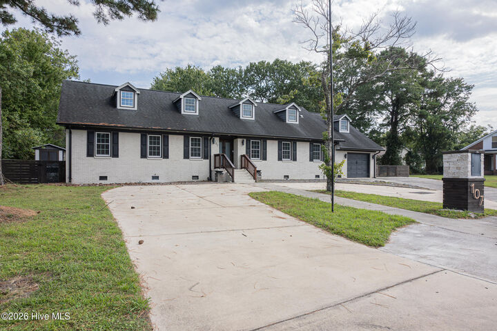 Property Photo:  107 Boatswain Drive  NC 28562 