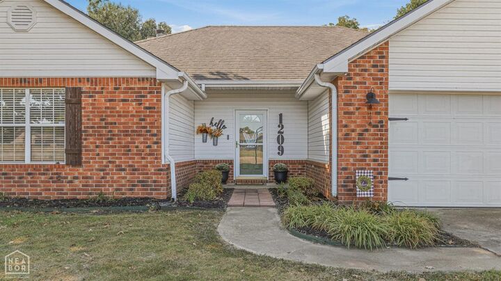 Property Photo: 1209 Hidden Valley Drive AR 72404