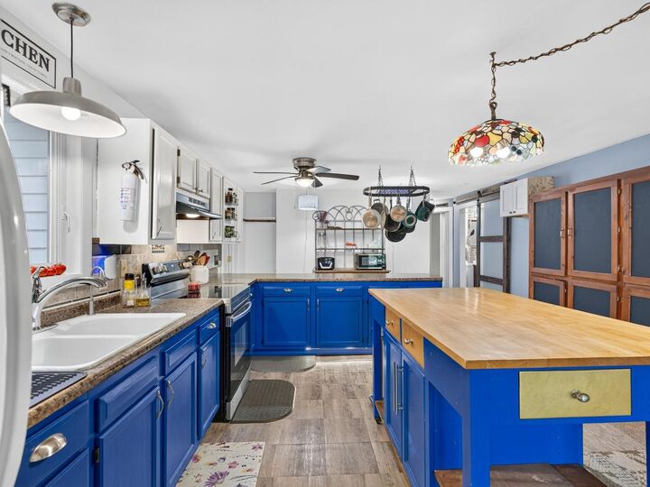 Property Photo: 22 Wildwood Drive VT 05468