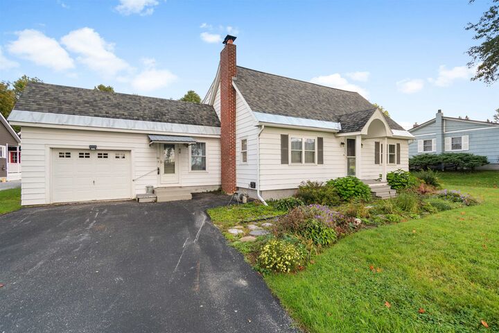 Property Photo: 101 Upper Welden Street VT 05478