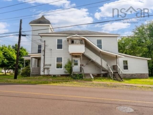Property Photo:  9 Victoria (W B) Street  NS B4H 1B8 