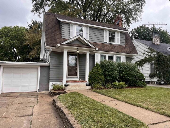 Property Photo: 3201 Dearborn Blvd IA 51104