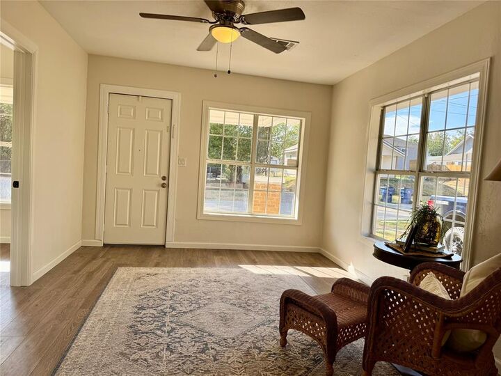 Property Photo:  517 S 11th Street  OK 73018 