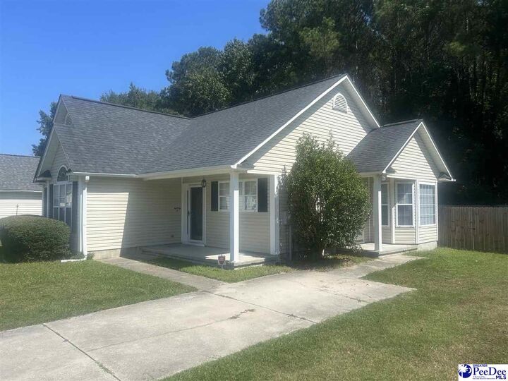 Property Photo:  622 Aspen Street  SC 29501 