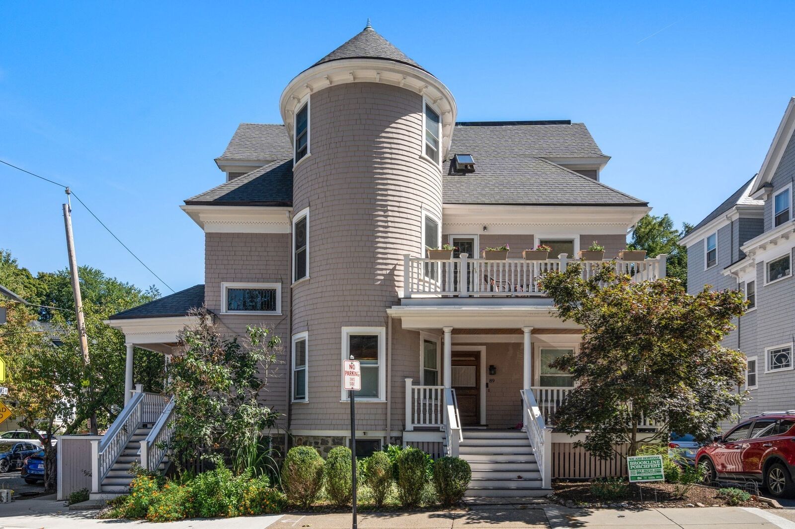 Property Photo: 89-91 St. Paul St. 2 MA 02446