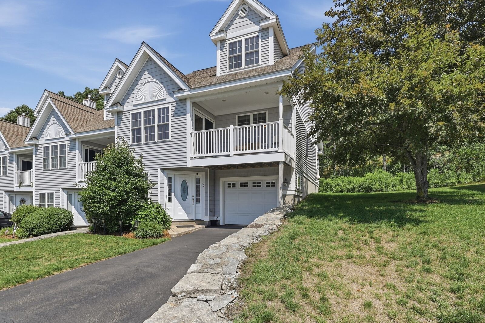 Property Photo:  90 Carrington Ln 90  MA 01569 