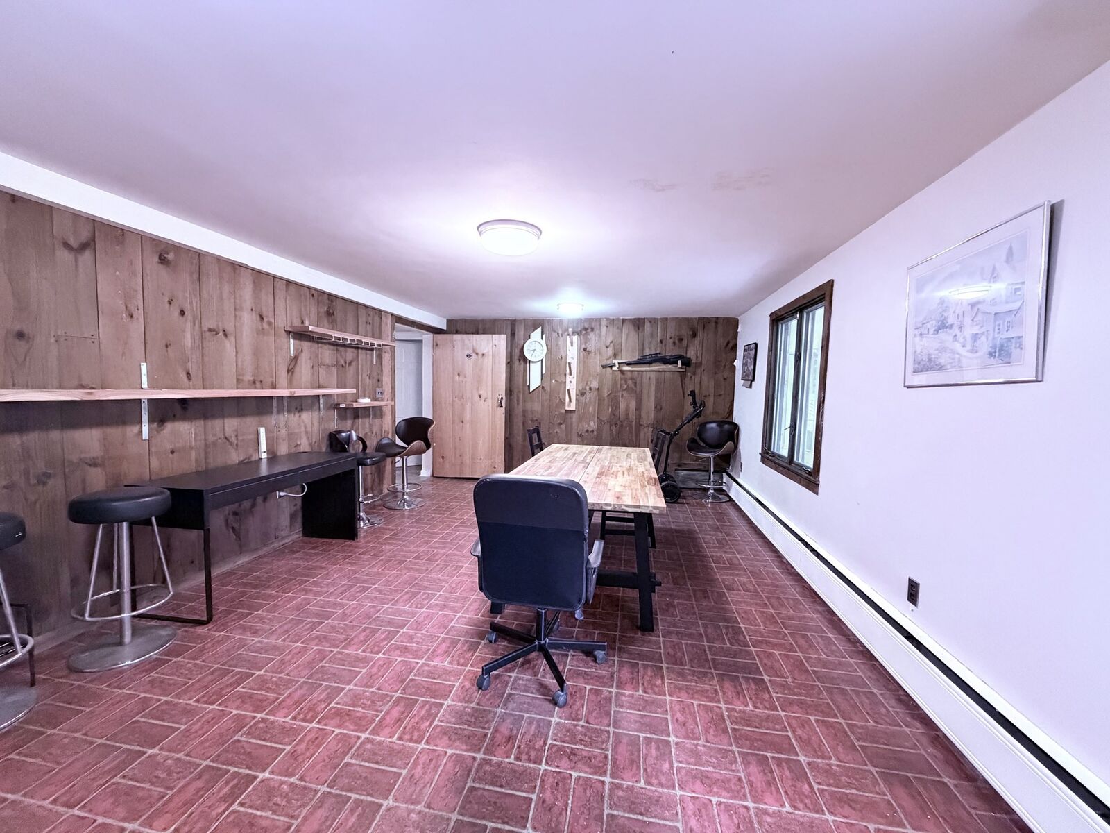 Property Photo:  195 Grove Street B  MA 02138 