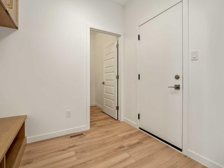 Property Photo:  421 Blackwolf Boulevard N  AB T1H 7J5 