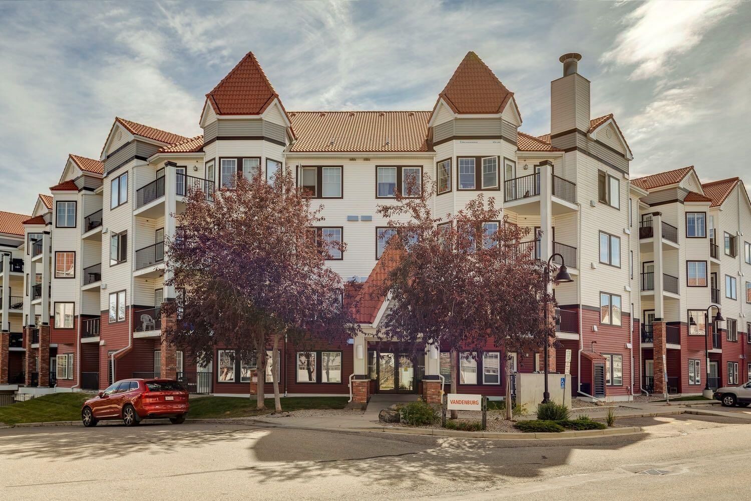 Property Photo: 20 Royal Oak Plaza NW 210 AB T3G 0C1