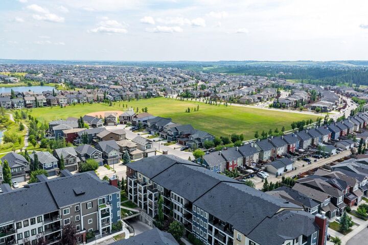 Property Photo:  151 Legacy Main Street SE 5212  AB T2X 4A4 