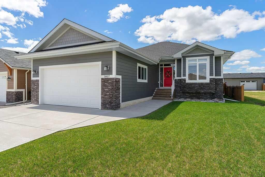 Property Photo:  3007 23 Street  AB T0L 1R0 
