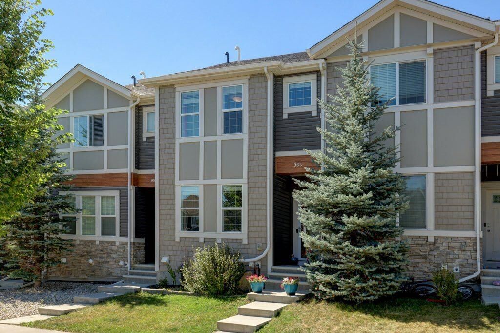Property Photo: 963 Nolan Hill Boulevard NW AB T3R 0W1