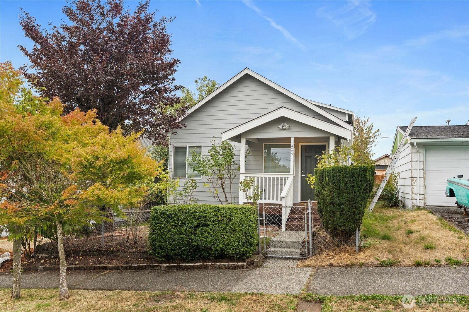 Property Photo:  4724 S Findlay Street A  WA 98118 