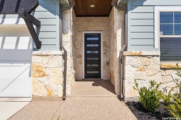 Property Photo: 12231 Moon Pool TX 78154