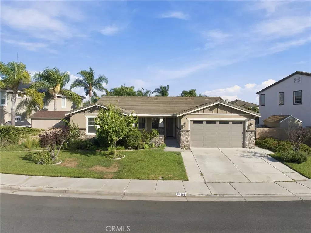 Property Photo: 8294 Fall Creek Dr CA 92880