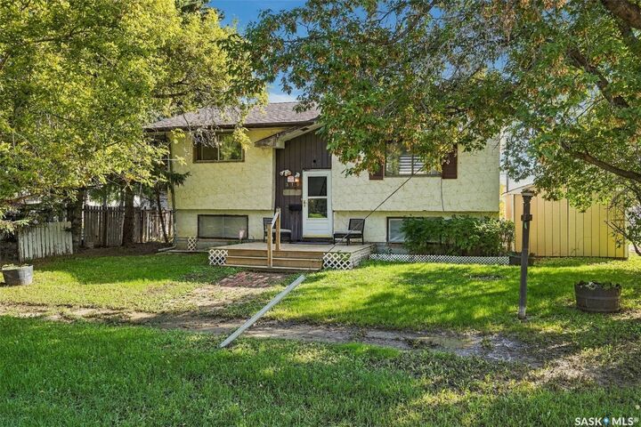 Property Photo: 315 Lewis Street SK S0G 3W0