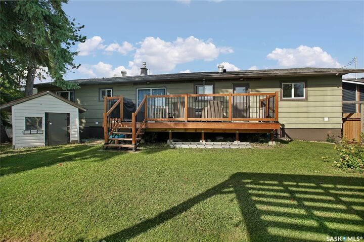 Property Photo:  206 Main Street  SK S0K 4R0 