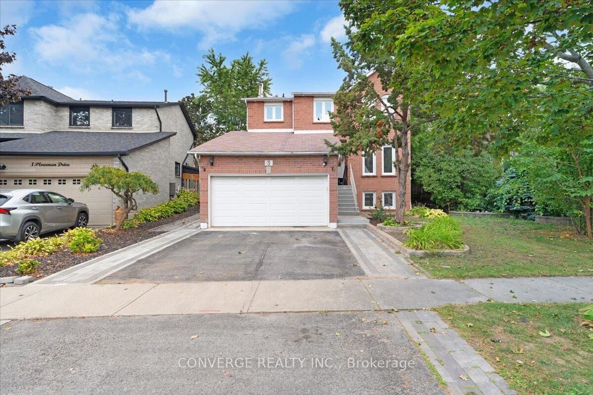 Property Photo: 3 Plowman Drive ON L1S 6R7