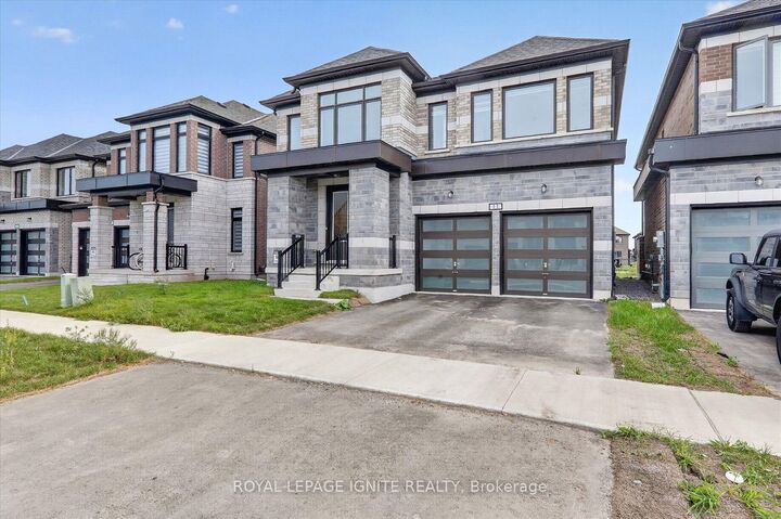 Property Photo:  11 Walters Street  ON K9V 0S2 