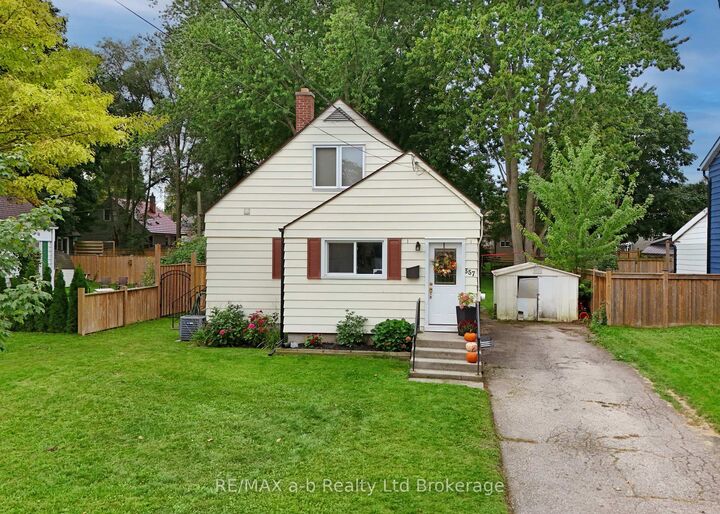 Property Photo:  357 Knightsbridge Road  ON N4S 7C8 