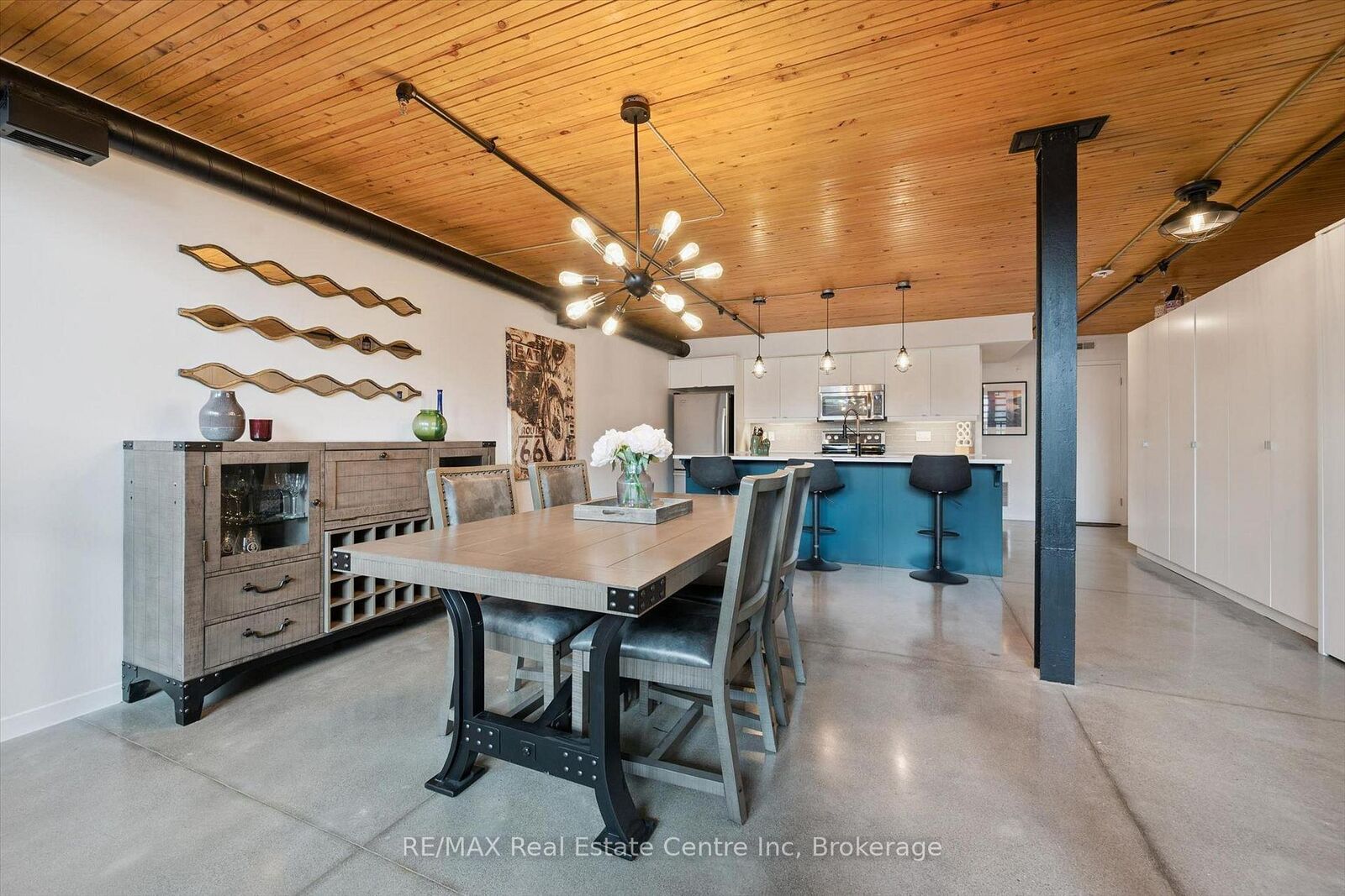 Property Photo:  85 Spruce Street 103  ON N1R 4K4 