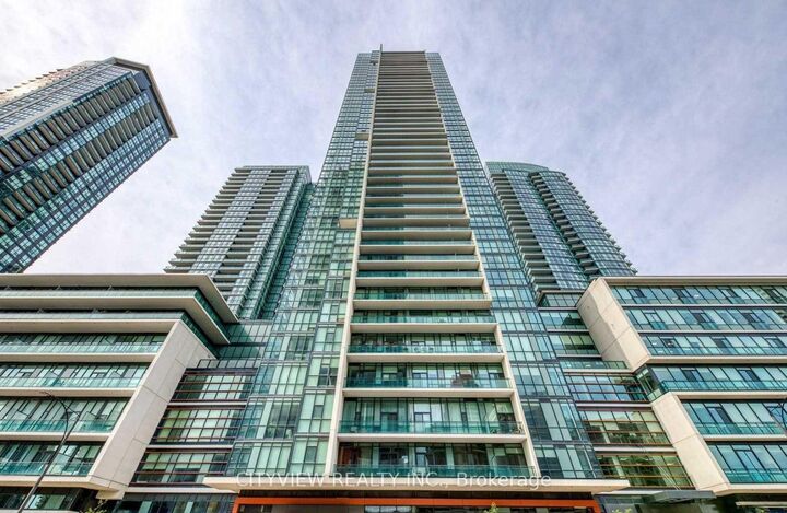 Property Photo:  4070 Confederation Parkway 4101  ON L5B 0E9 
