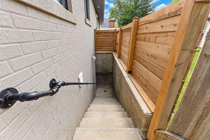 Property Photo:  52 Maple Avenue Bsmt  ON L7G 1X7 