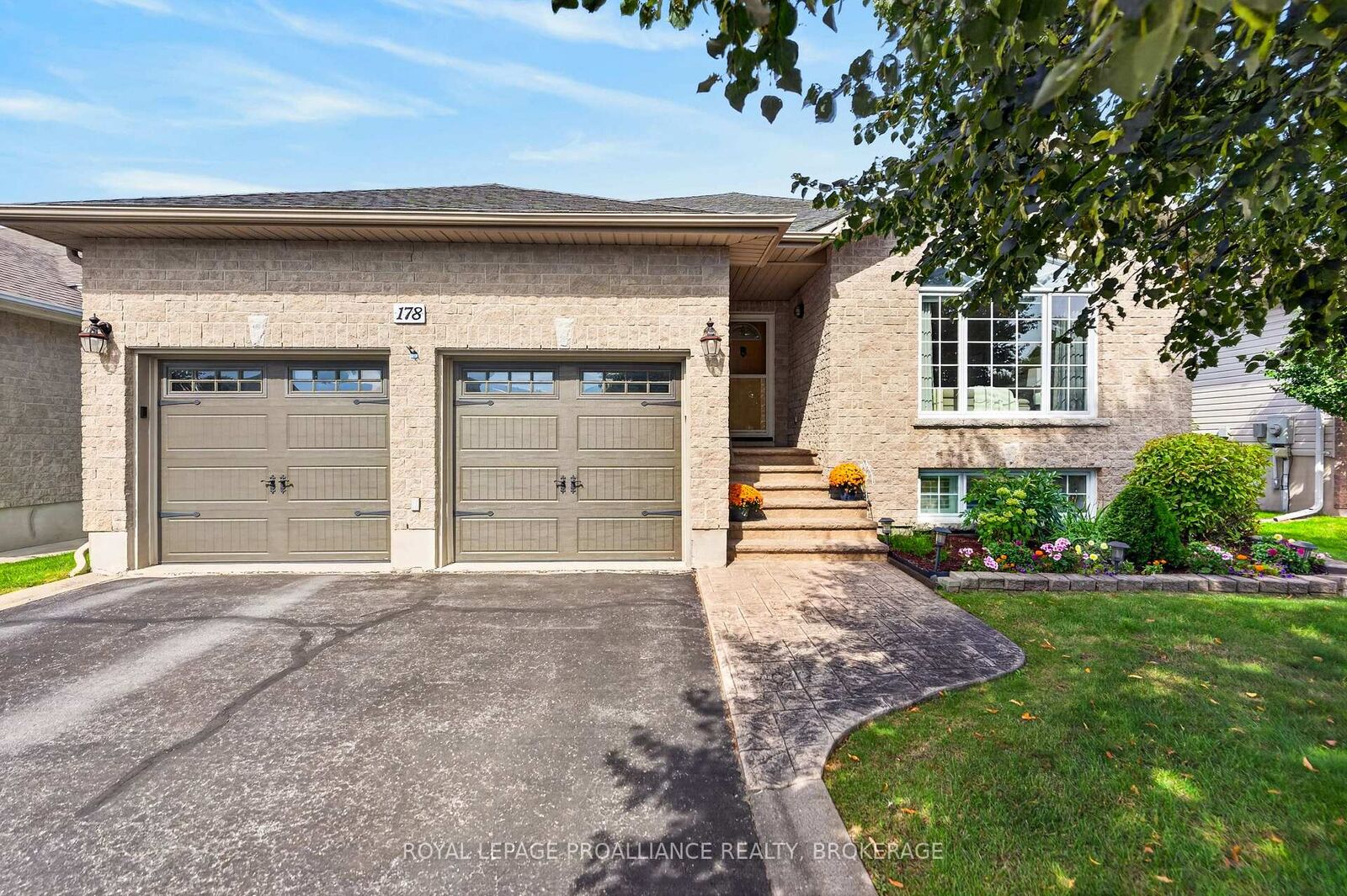 Property Photo:  178 Langfield Street  ON K7P 3J3 