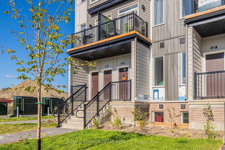 Property Photo: 805 Utopie Private ON K1W 0Y3