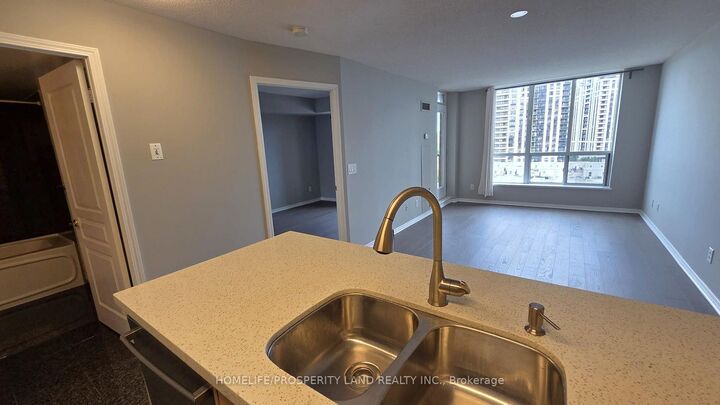 Property Photo: 55 Harrison Garden Boulevard 901 ON M2N 7G3