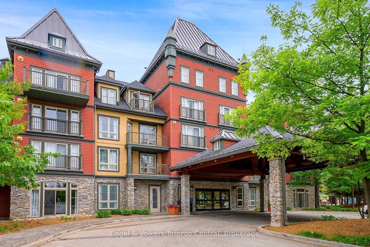 Property Photo:  156 Jozo Weider Boulevard 322  ON L9Y 0V2 