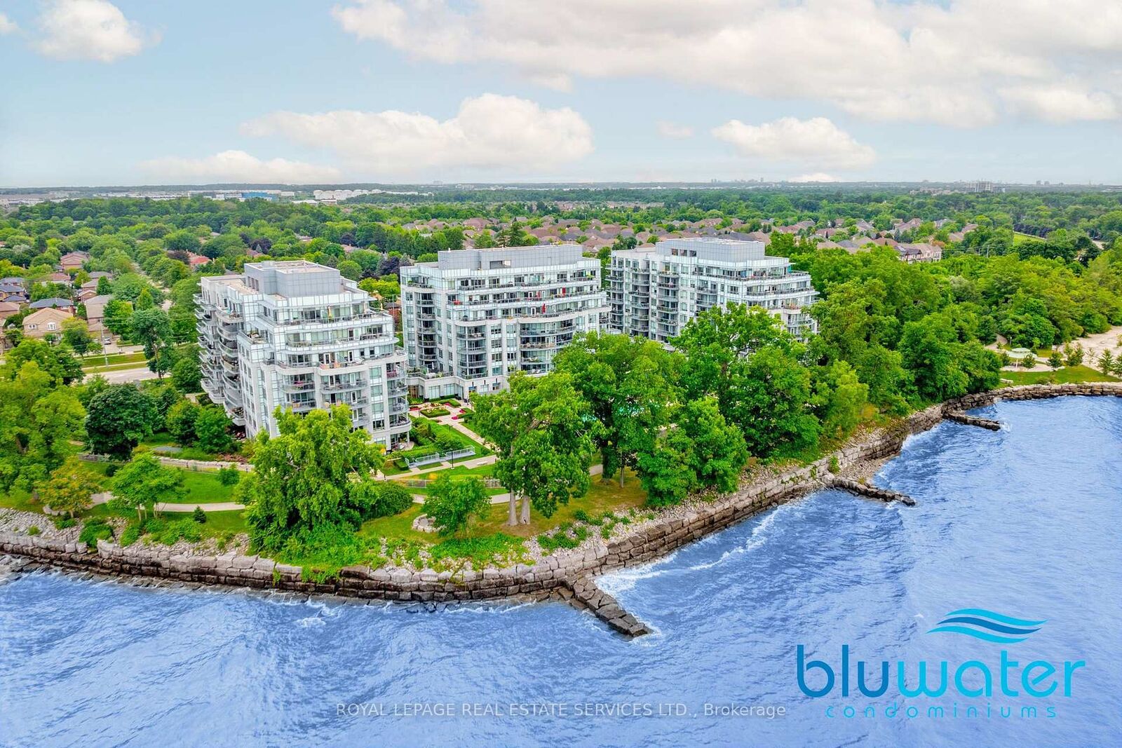Property Photo:  3500 Lakeshore Road W 122C  ON L6L 0B4 