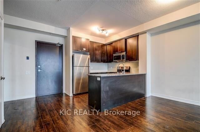 Property Photo:  1328 Birchmount Road 1510  ON M1R 0B6 