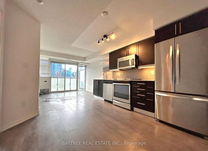 Property Photo:  400 Adelaide Street E 1109  ON M5A 4S3 