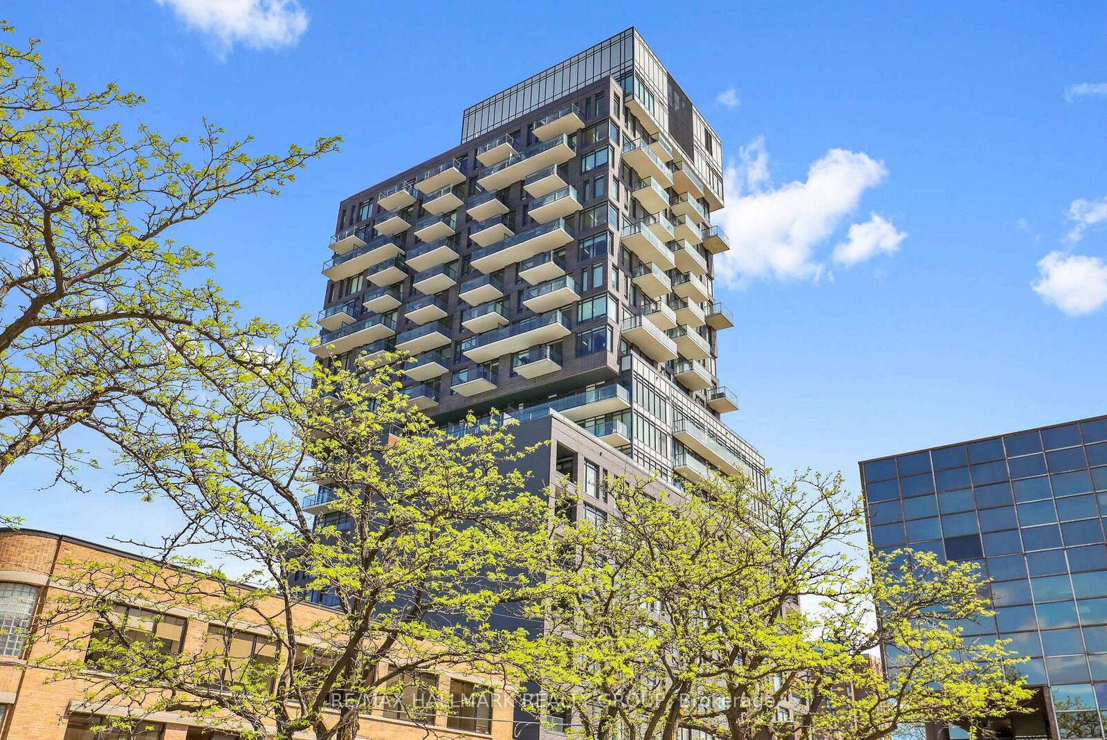 Property Photo:  203 Catherine Street 1204  ON K2P 1J5 