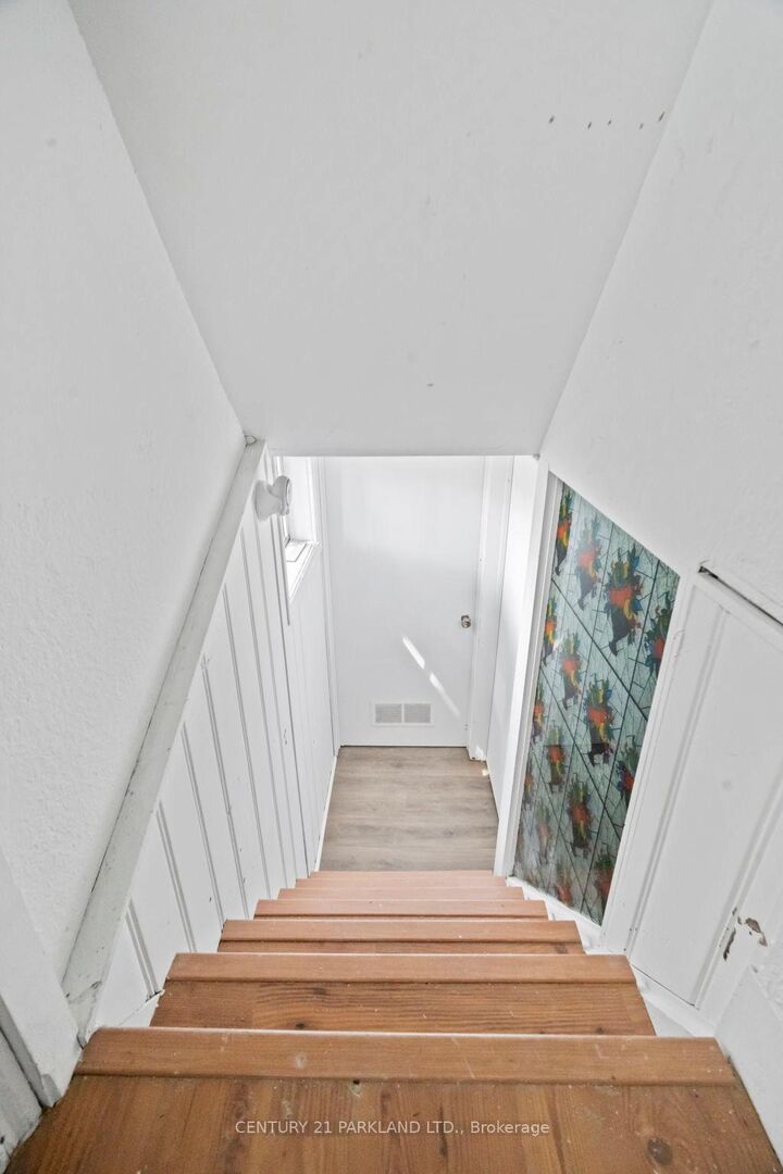 Property Photo:  35 Princemere Crescent Bsmt  ON M1R 3X1 