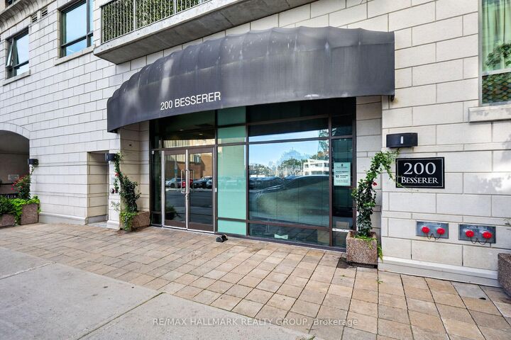 Property Photo:  200 Besserer Street 208  ON K1N 0A7 