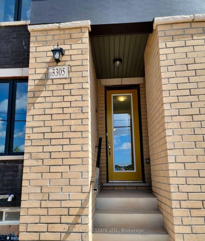 Property Photo: 3305 Sixth Line ON L6H 0Z6