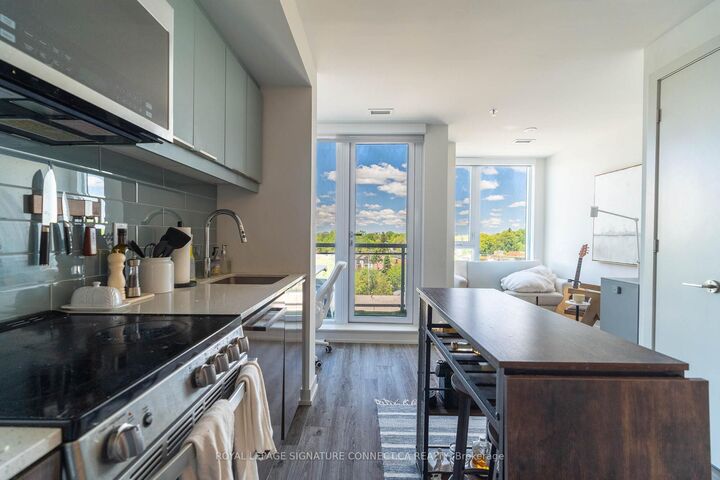 Property Photo:  90 Glen Everest Road 706  ON M1N 0C3 