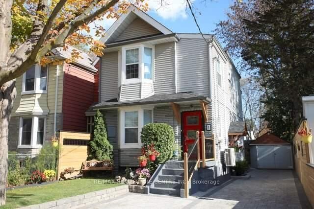 Property Photo:  1 Hiawatha Road Main Level Studio  ON M4L 2X7 