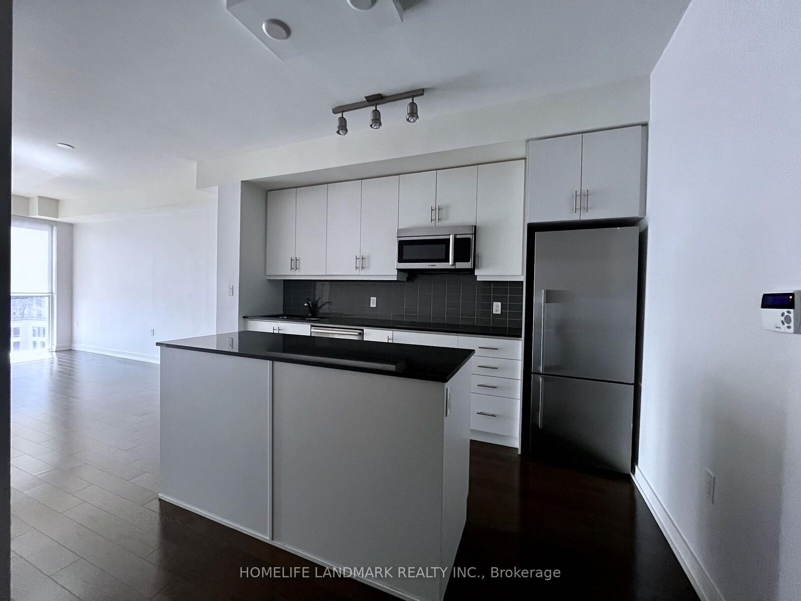 Property Photo:  1 The Esplanade Drive 801  ON M5E 0A8 