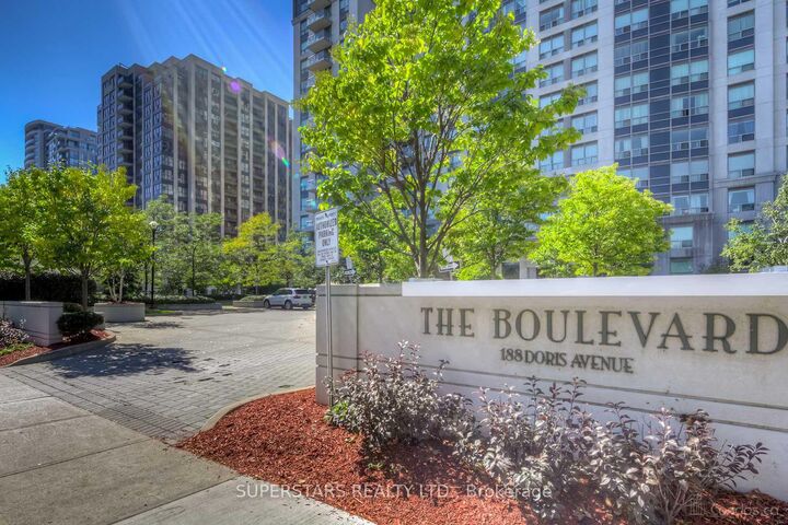 Property Photo: 188 Doris Avenue #2002 ON M2N 6Z5