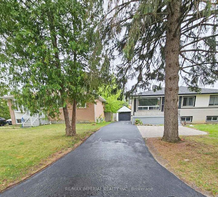 Property Photo:  388 Becker Road Main  ON L4C 2S2 