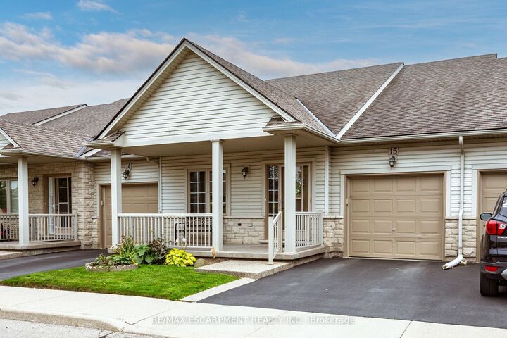 Property Photo:  130 Southbrook Drive 15  ON L0R 1C0 