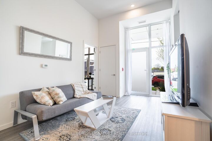 Property Photo: 148 Wesley Street ON M8Y 2X1